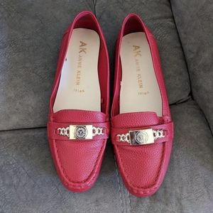 Ann Klein red shoes size 9.5
